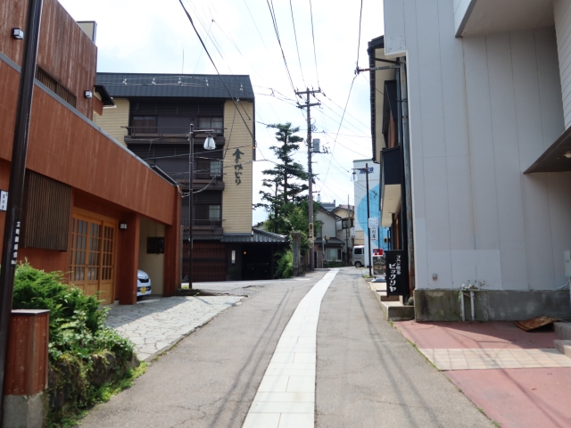 旅館経営が「厳しい」と言われる主な理由5つ