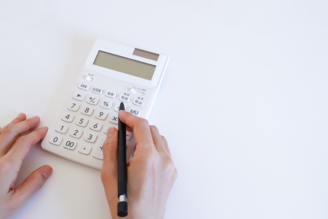 料金比較｜福岡の民泊代行会社の相場は？